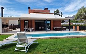 Exclusiva Villa, Lujo y Descanso